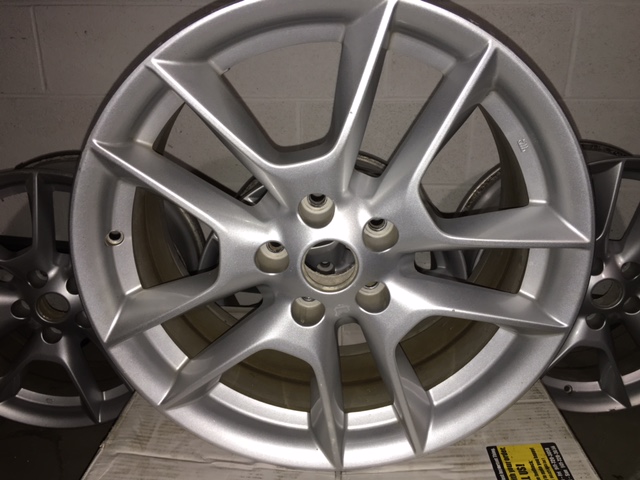 Wheels and tires for 2009 nissan maxima #7