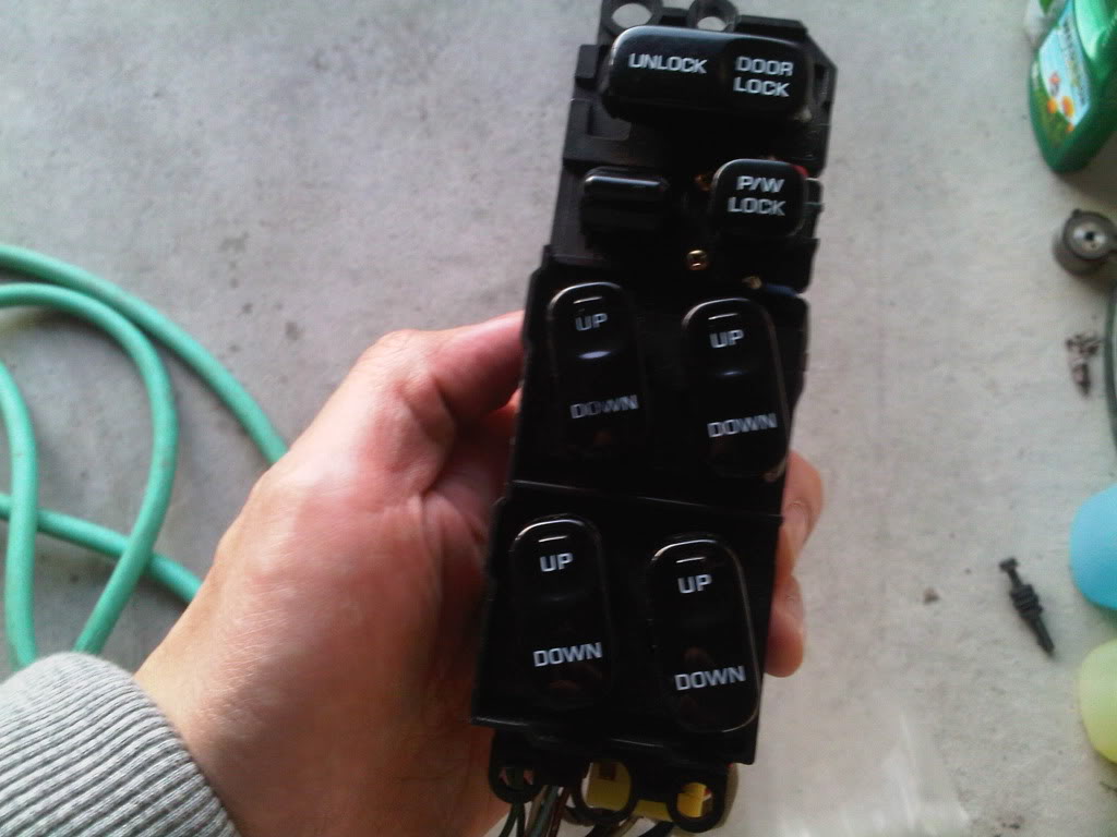 Name:  MasterControlSwitch_3rdgen.jpg
Views: 42
Size:  83.9 KB