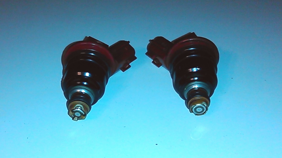 Name:  Broken_Pintle_Caps_zps9a83ab5b.jpg
Views: 196
Size:  269.2 KB