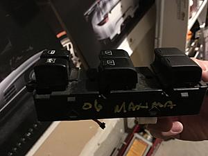 2006 Maxima PW Master Control Switch-img_6396.jpg