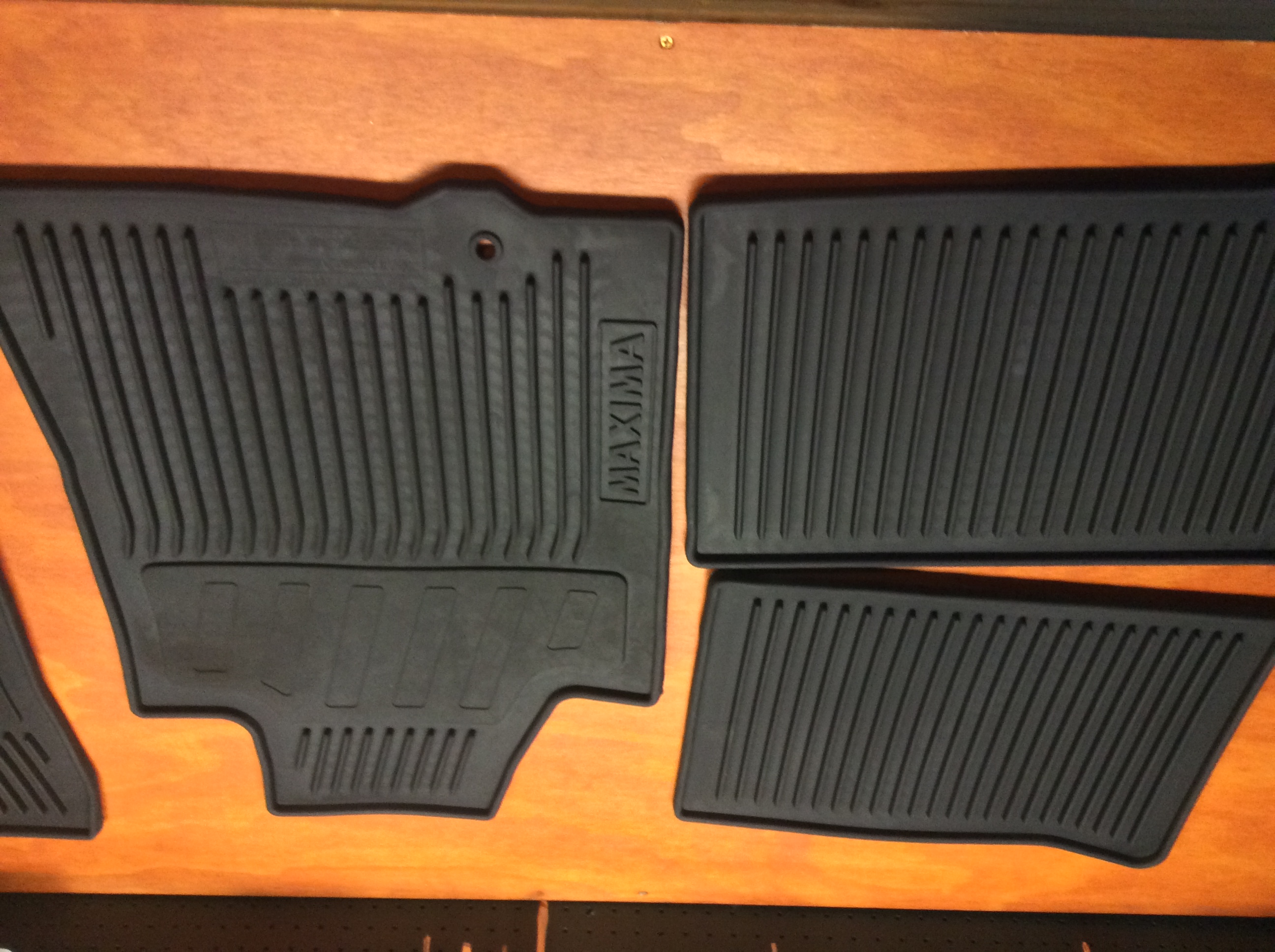 Mi Fs Oem Nissan Floor Mats 2 Sets Maxima Forums