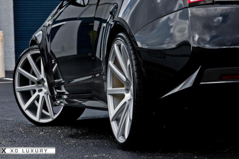 Name:  CadillacCTS-V2012Black_22inchXOTokyo_BrushedSilver_7.jpg
Views: 45
Size:  54.4 KB