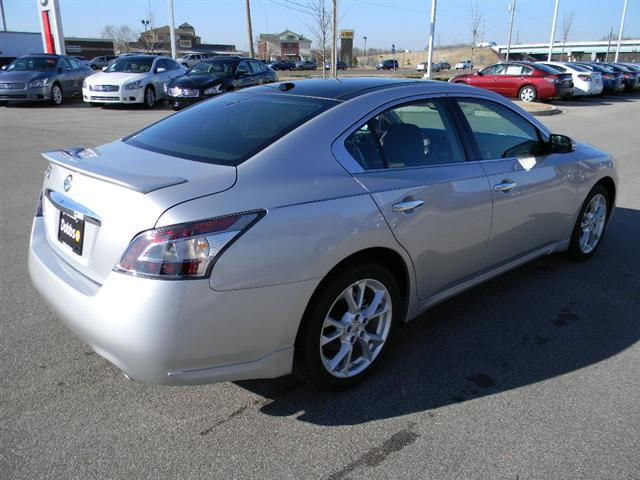 Name:  2012maxtailssidepic.jpg
Views: 122
Size:  54.5 KB