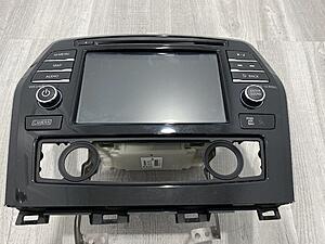 2016 Maxima Bose Stereo S/N 259154RA1B-img_1215.jpeg