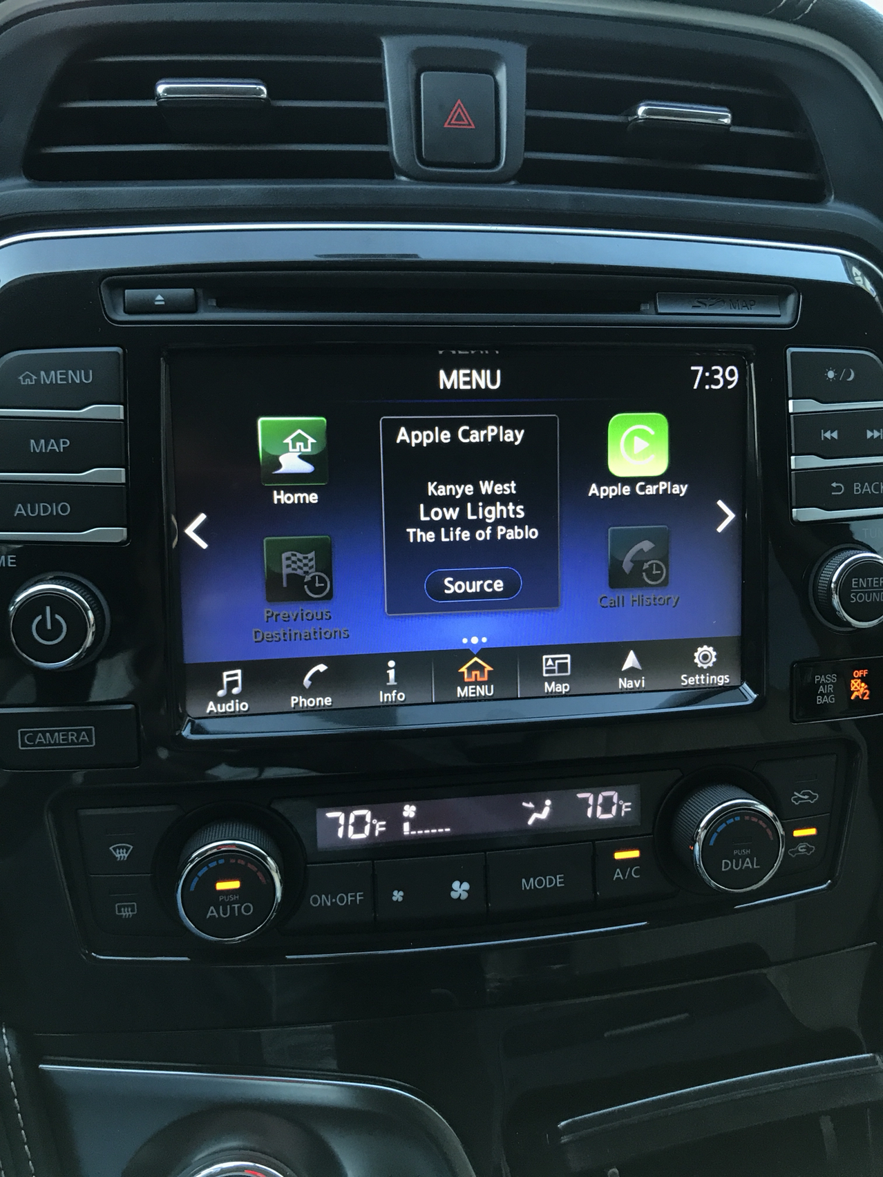 does 2018 chevy volt have apple carplay