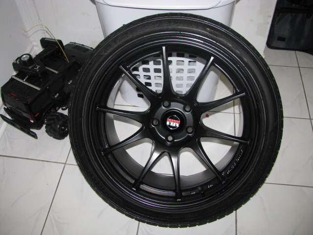 Name:  POWDERCOATEDRIMS001.jpg
Views: 150
Size:  110.1 KB