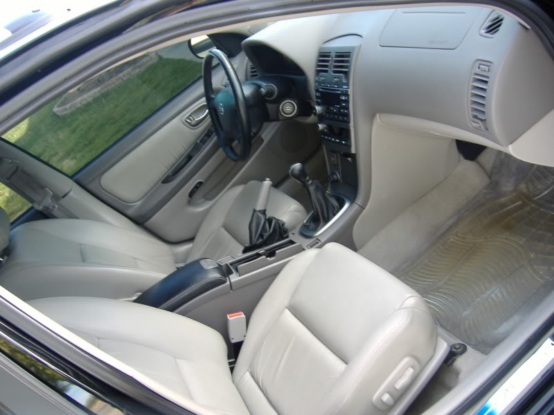 Name:  whitestang065.jpg
Views: 85
Size:  68.7 KB