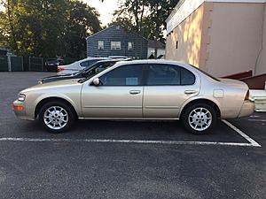 ***97 maxima gle for sale in need of repair****-img_0731.jpg