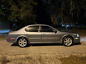 For Sale: 2002 Nissan Maxima SE 6MT-img_0672.jpg