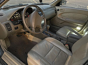 WTS: 1997 Maxima GLE, Auto, 161k, Chicago/NWI-img_4695.jpg