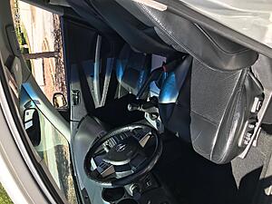 2006 Maxima SE 6-Speed for sale-5-driver-interior.jpg
