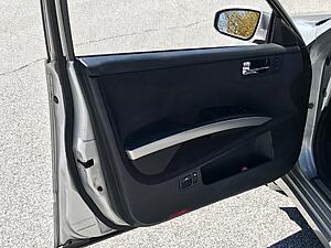 2006 Maxima SE 6-Speed for sale-8-driver-door-panel.jpg